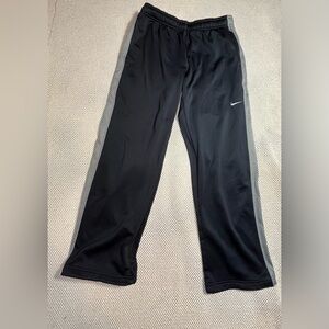 Vintage Y2K Nike Therma Fit Mens
 M Travis Scott Mini Swoosh Wide
Leg Sweatpants